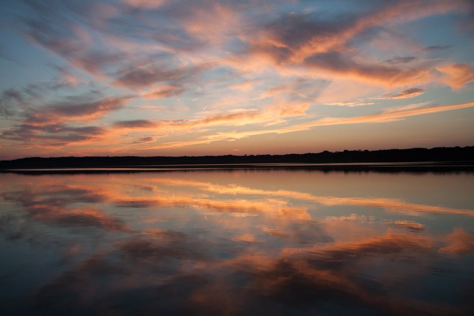 How are perfectionism and procrastination connected?